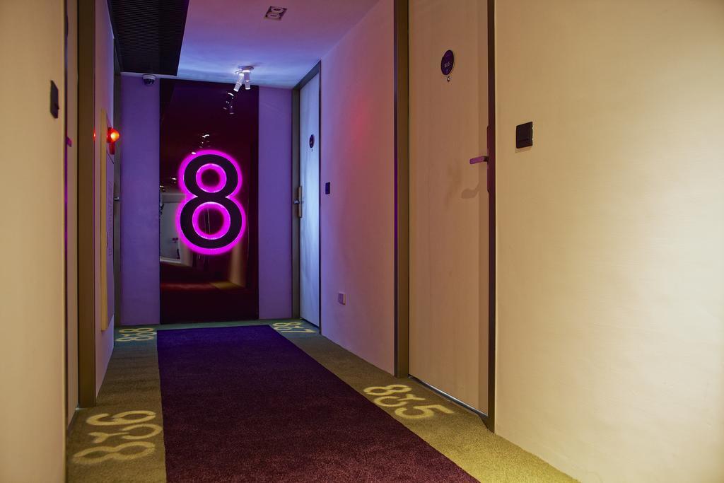 Hotel 7 Taichung Buitenkant foto