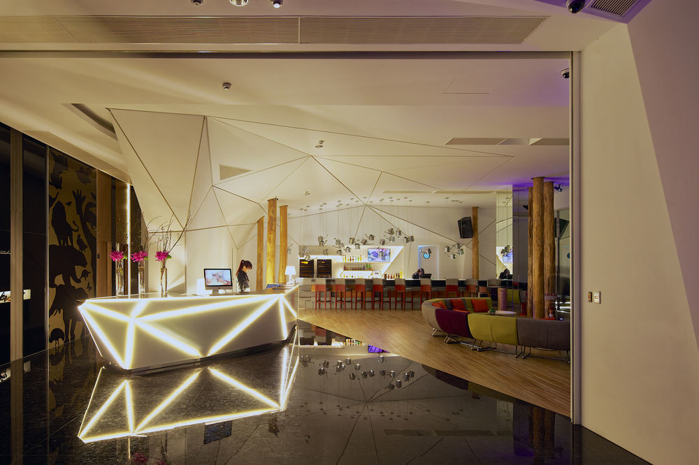 Hotel 7 Taichung Buitenkant foto