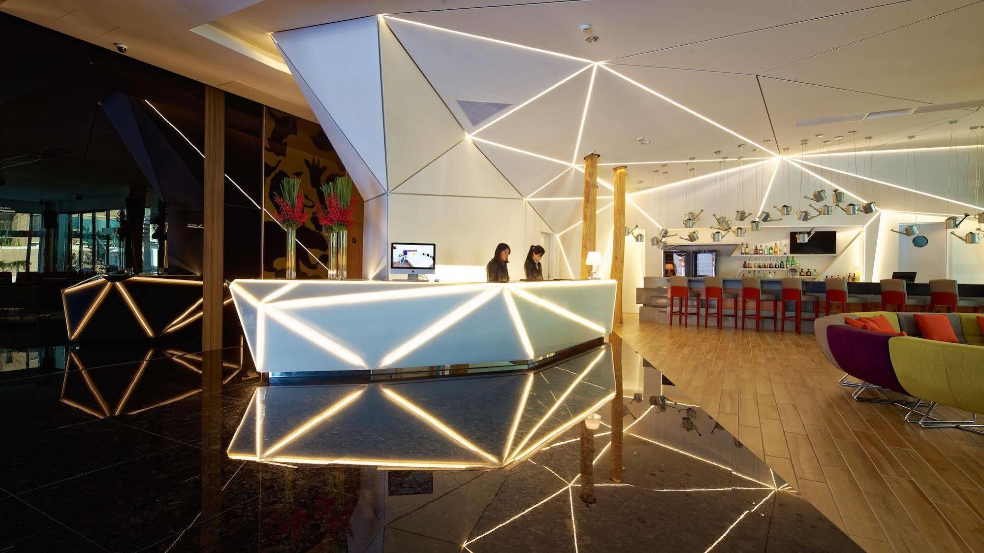 Hotel 7 Taichung Buitenkant foto